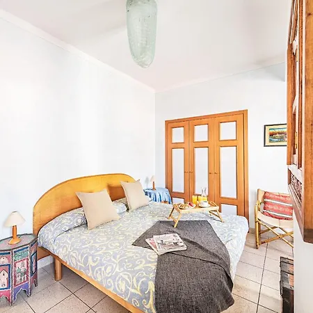 Gaudio Flat Near Ariston Theater By Wonderful Italy 아파트