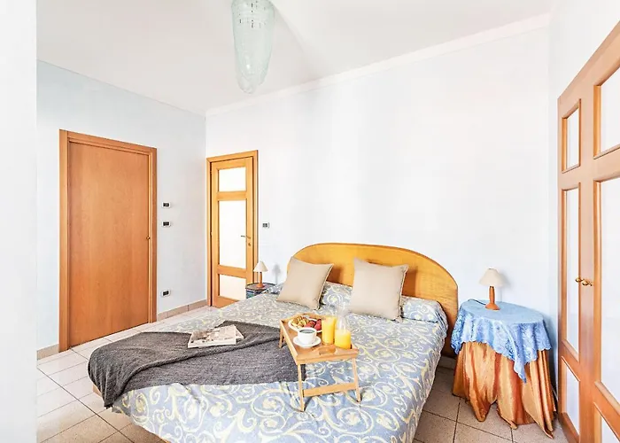 Gaudio Flat Near Ariston Theater By Wonderful Italy Apartament *