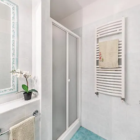 Gaudio Flat Near Ariston Theater By Wonderful Italy * سانريمو