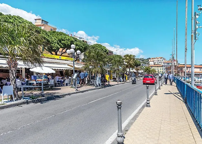 Gaudio Flat Near Ariston Theater By Wonderful Italy דירה סנרמו